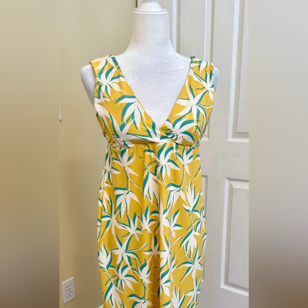Carve Designs sundress, new w/o tag, size Lge, built in bra